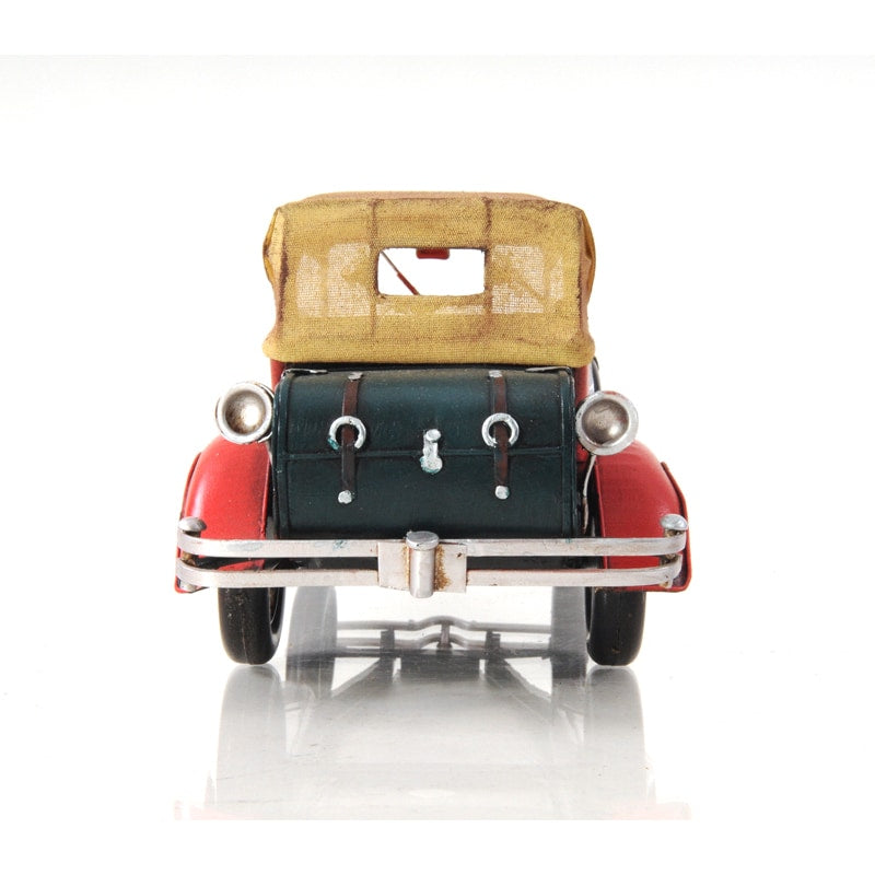 1933 Red Duesenberg J 1:12 Scale Model
