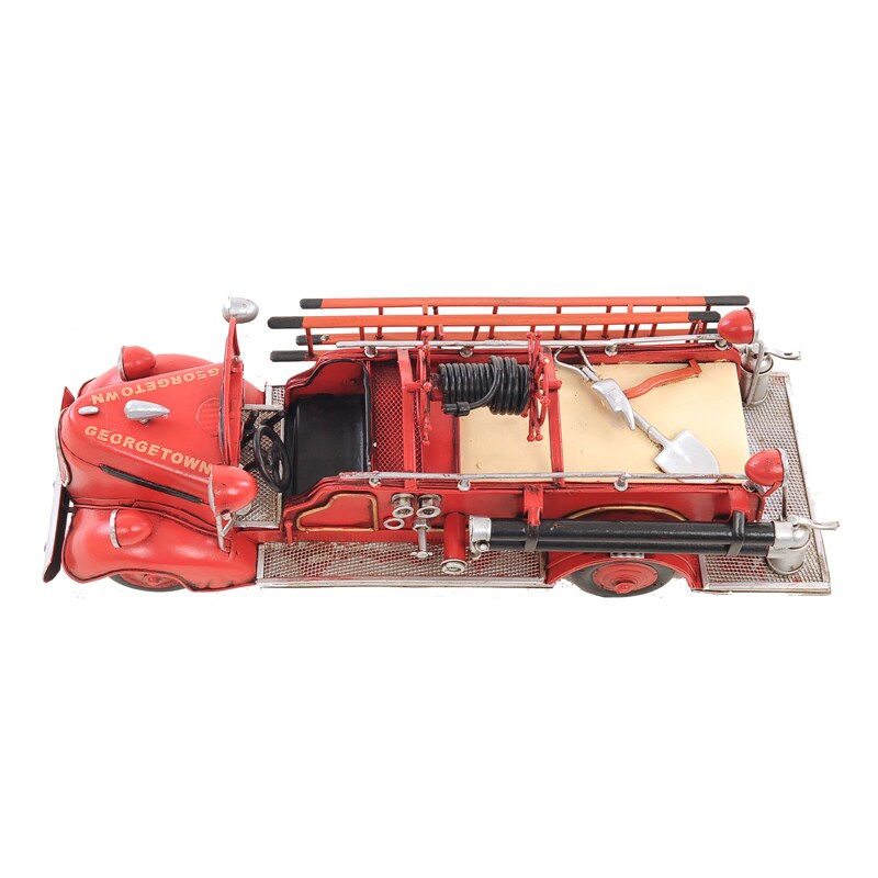 1938 Red Fire Engine Ford 1:40 Scale Model Truck