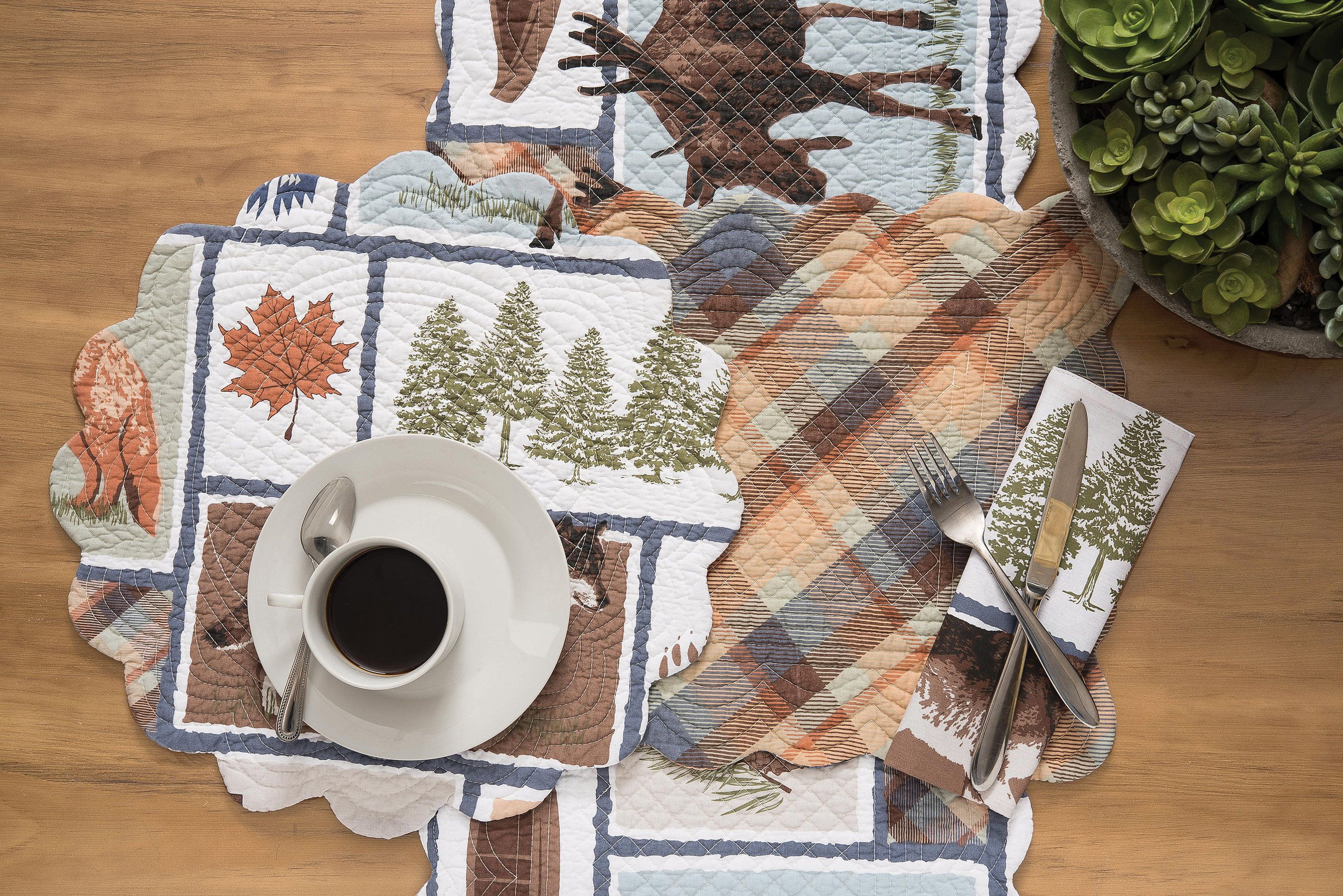 C&F Home Oakley Lodge Napkin Set