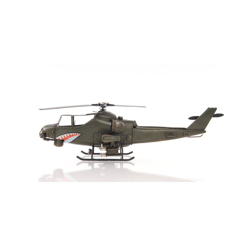 1960s US Attack Helicopter 1:46