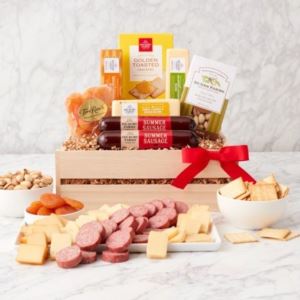 California Delicious 512951 Charcuterie & Snacks Gift Crate