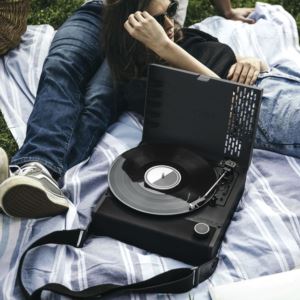 VSC-750SB-BLK Victrola Revolution GO Portable Record Player
