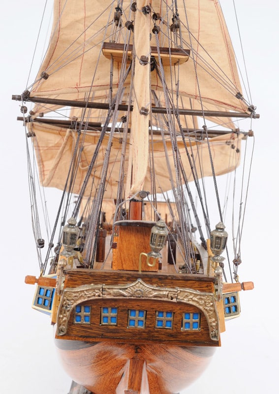 Old Modern Handicrafts HMS Bounty New Model Ship