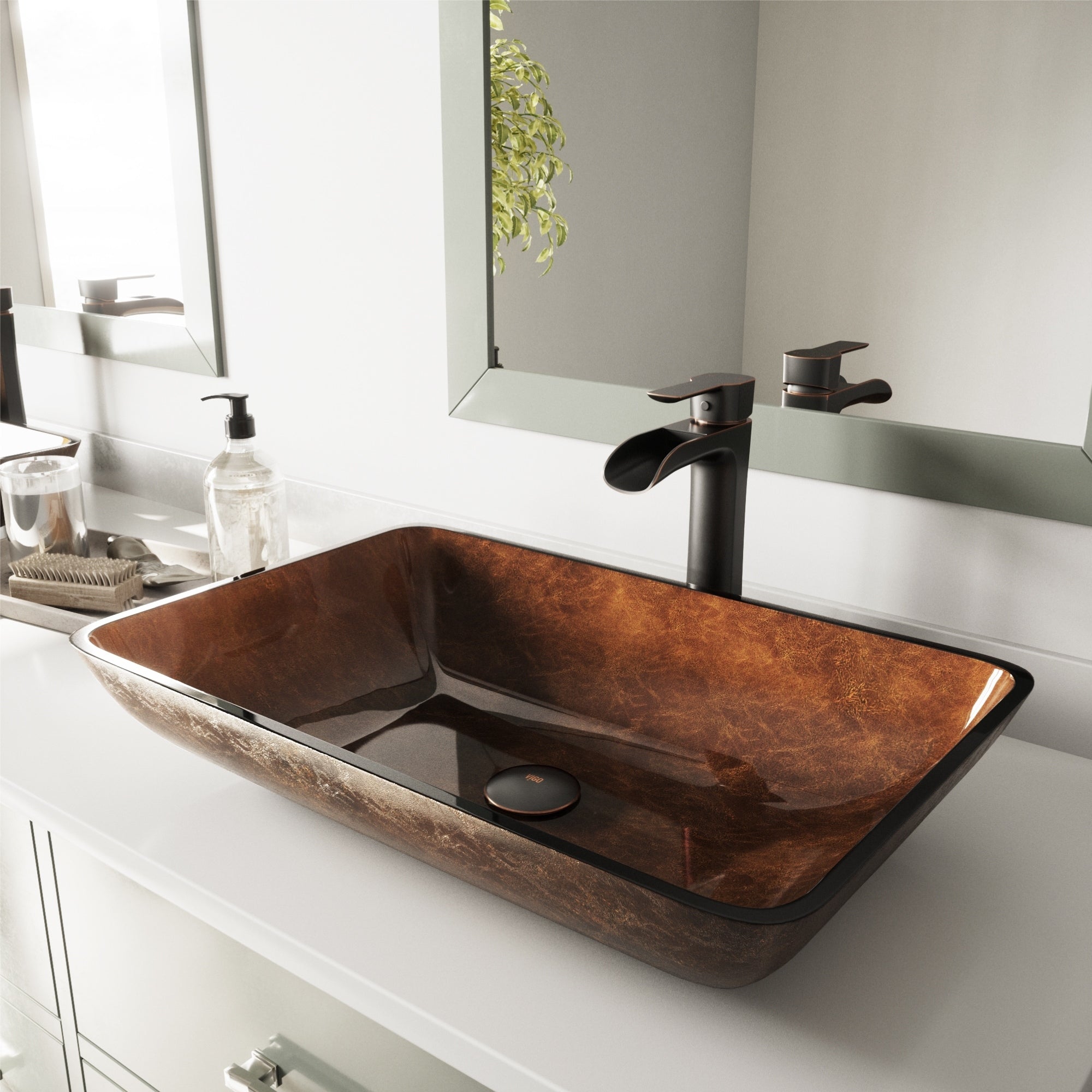 VIGO 1.75" W Vessel Bathroom Sink Pop-up Drain and Mounting Ring in Antique Rubbed Bronze